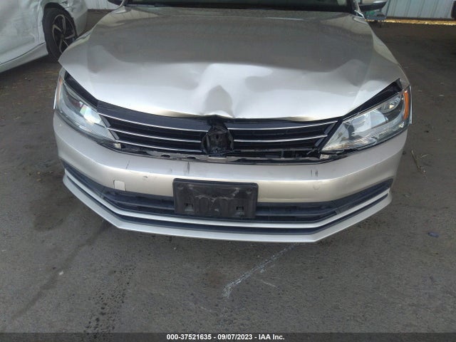 3VWD17AJ5FM415462 Volkswagen Jetta Sedan 1.8t Se W/connectivity