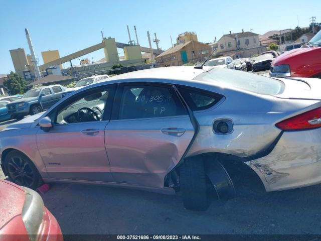 3FA6P0LU3JR116546 Ford Fusion Hybrid Se