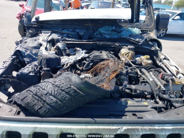 1C4HJXEG6NW243749 Jeep Wrangler Unlimited Sahara