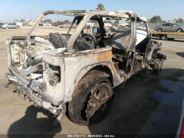 1C4HJXEG6NW243749 Jeep Wrangler Unlimited Sahara
