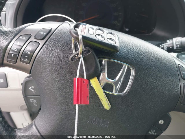 2008 HONDA ODYSSEY TOURING VIN: 5FNRL38958B098202