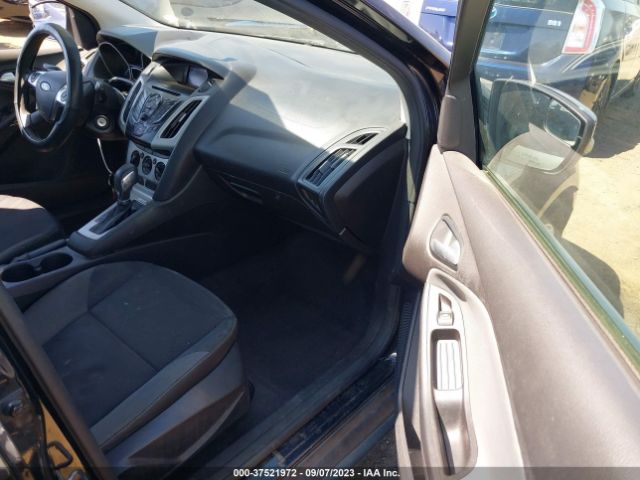1FADP3K28EL211858 Ford FOCUS SE