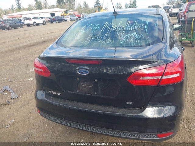 Ford FOCUS SE 2016 1FADP3F22GL204370 Image 8