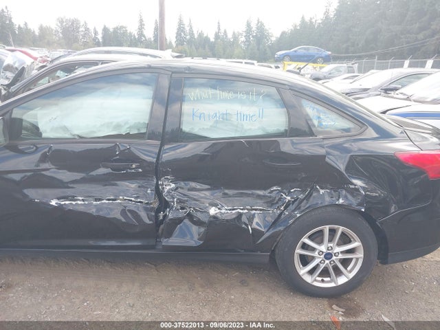 Ford FOCUS SE 2016 1FADP3F22GL204370 Image 12
