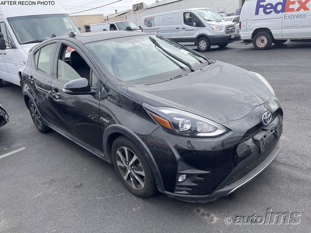 Toyota Prius C One/two/three/four 2018 JTDKDTB32J1606675 Image 13