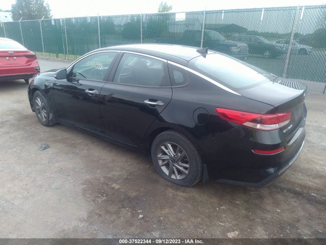 2019 KIA OPTIMA 5XXGT4L38KG351162 Photo 2
