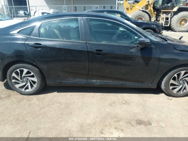 19XFC2F75HE220173 Honda Civic Sedan Ex