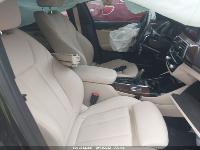 5UXTR7C59KLF29582 BMW X3 Sdrive30i