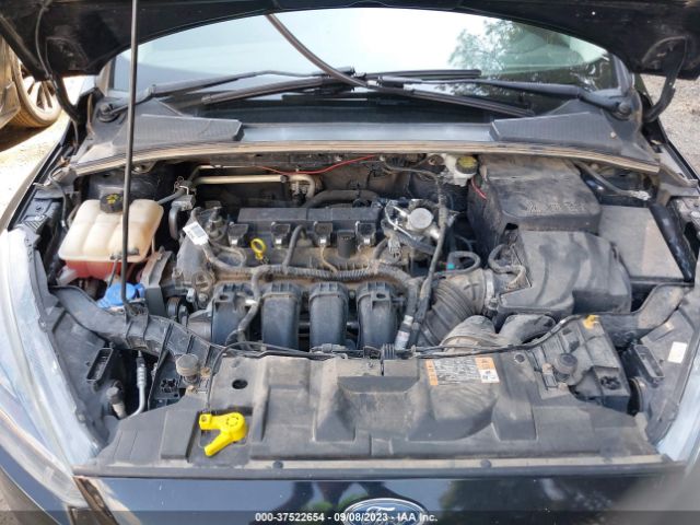 1FADP3K28GL404739 Ford FOCUS SE