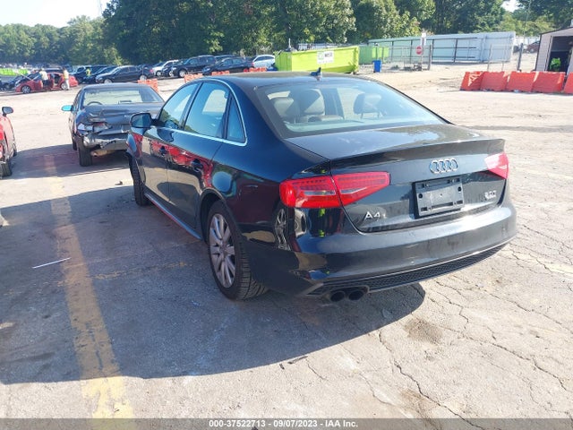 WAUBFAFL3FN028558 Audi A4 PREMIUM