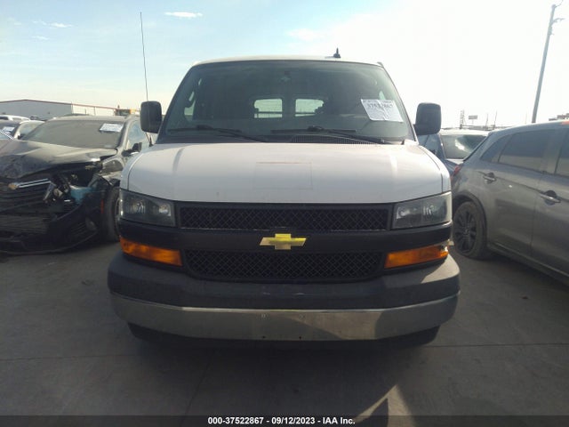 Chevrolet EXPRESS CARGO VAN 2019 1GCWGAFP4K1290823 Image 4