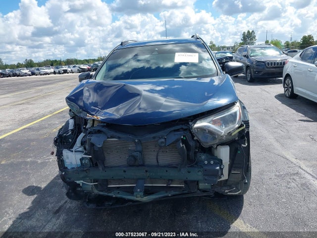 2018 TOYOTA RAV4 LE VIN: JTMZFREVXJJ187581