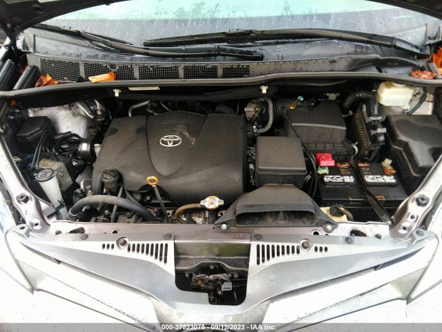 Toyota Sienna Xle 7 Passenger 2019 5TDDZ3DCXKS220517 Image 10
