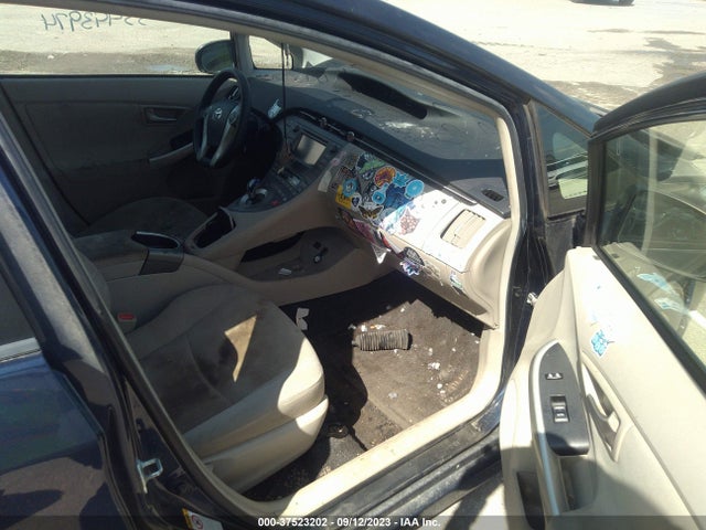 Продаж на аукціоні авто 2015 Toyota Prius Three, vin: JTDKN3DU2F0464649, номер лоту: 37523202