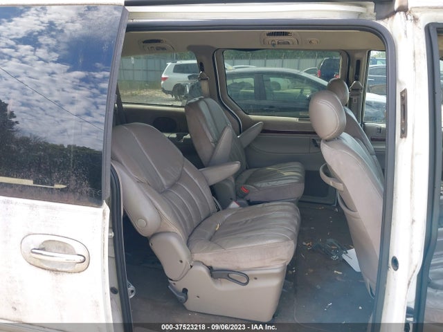 2000 CHRYSLER TOWN & COUNTRY LIMITED VIN: 1C4GP64L0YB710274