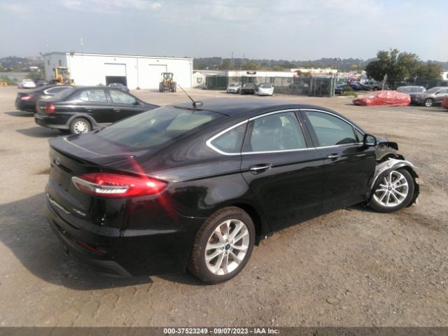 3FA6P0SU1KR213022 Ford Fusion Energi Titanium