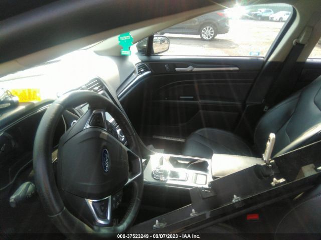 3FA6P0SU1KR213022 Ford Fusion Energi Titanium
