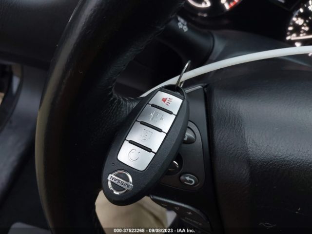 5N1DR2MM8KC628515 Nissan Pathfinder Sv