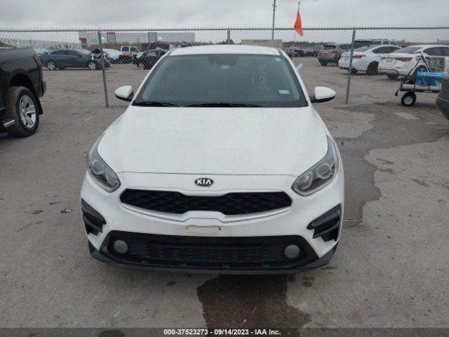3KPF24AD9ME262867 KIA Forte Lxs