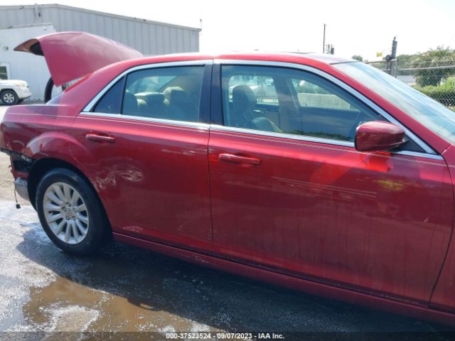 2C3CCAAG5EH203611 Chrysler 300