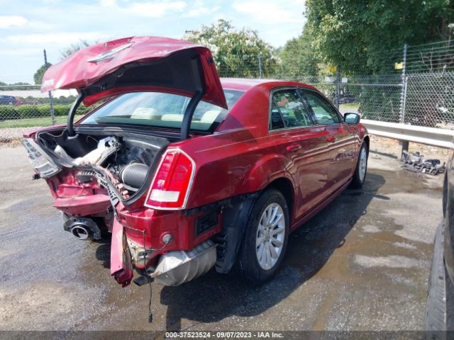 2C3CCAAG5EH203611 Chrysler 300