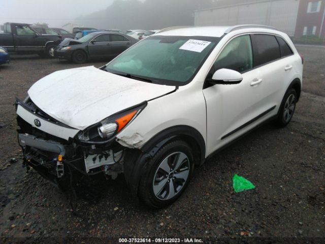 KNDCC3LC5H5047857 KIA NIRO EX