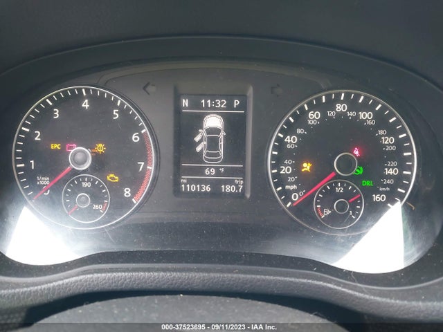 1VWBT7A38FC022995 Volkswagen Passat 1.8t Sport