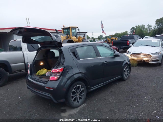 Chevrolet SONIC LT 2017 1G1JD6SH2H4123049 Image 4