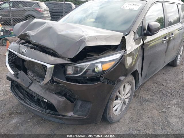 KNDMB5C1XG6146524 KIA SEDONA LX