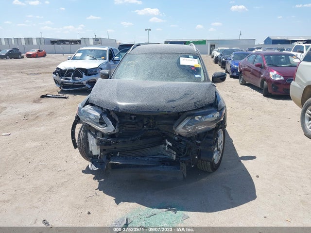2018 NISSAN ROGUE SV VIN: JN8AT2MT9JW470672