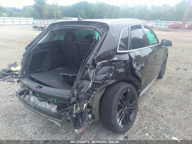 WA1BNAFY0K2032218 Audi Q5 45 Premium