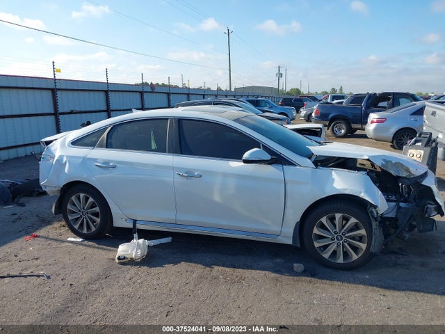 2017 HYUNDAI SONATA SPORT VIN: 5NPE34AFXHH480358