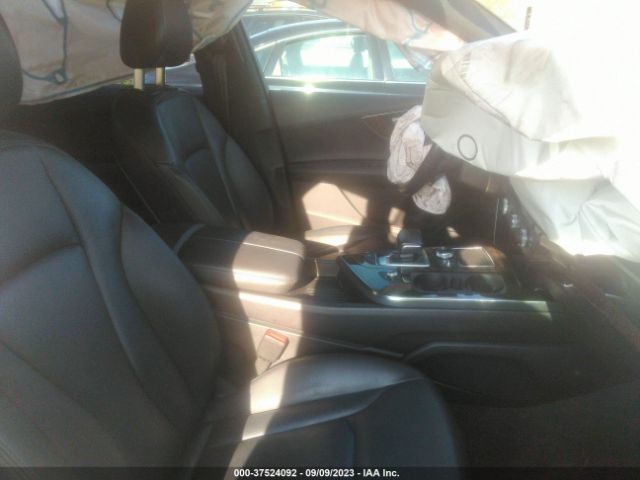 2018 AUDI Q7 WA1LAAF78JD039623 Photo 4