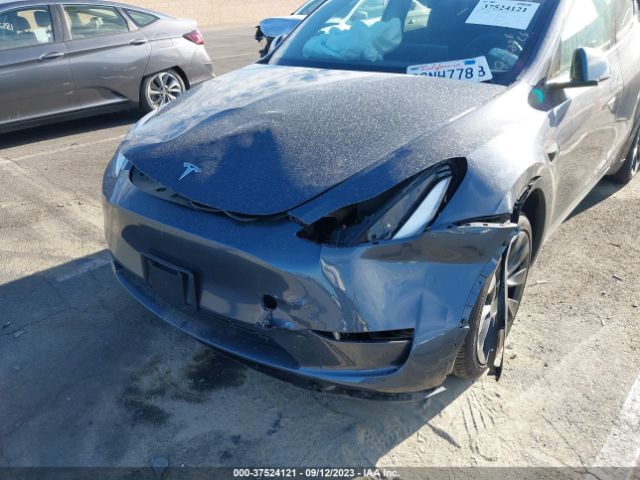 7SAYGAEE2PF783121 Tesla Model Y Long Range