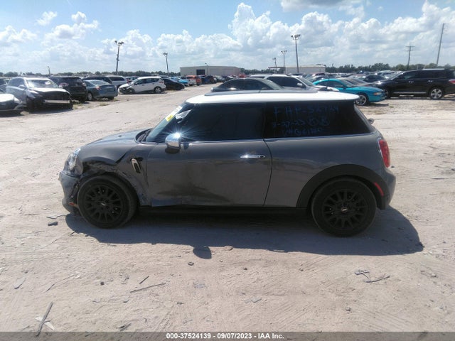 2018 Mini Hardtop, VIN: WMWXP5C54J2G61860