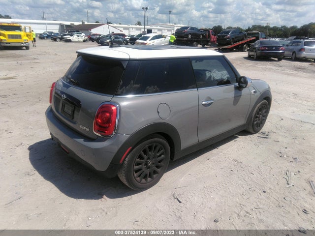 2018 Mini Hardtop, VIN: WMWXP5C54J2G61860