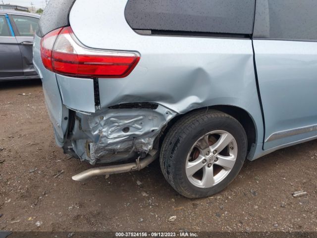 5TDKK3DC8FS690529 Toyota SIENNA LE