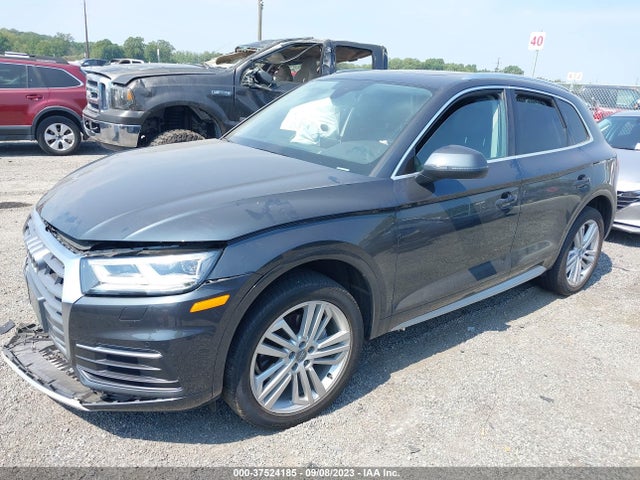 WA1BNAFY8J2127155 Audi Q5 Premium Plus