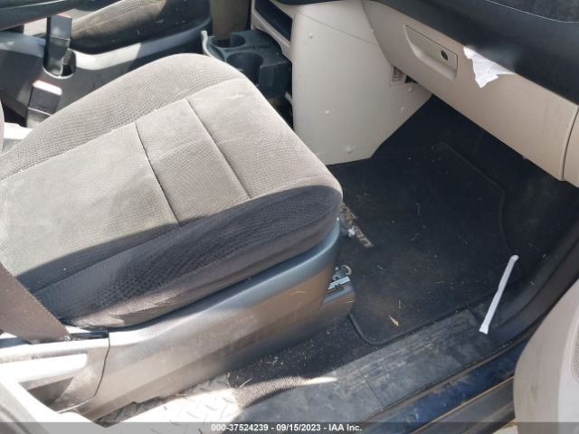 2C4RDGBG3ER104008 Dodge Grand Caravan American Value Pkg