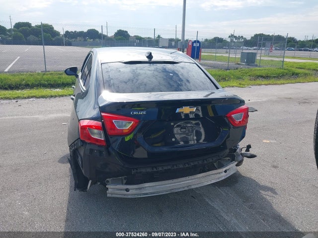 Chevrolet CRUZE LS 2018 1G1BC5SM3J7221560 Image 9