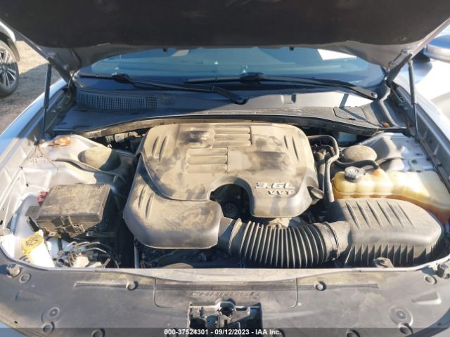 2C3CDXHG1JH125635 Dodge Charger Sxt Plus