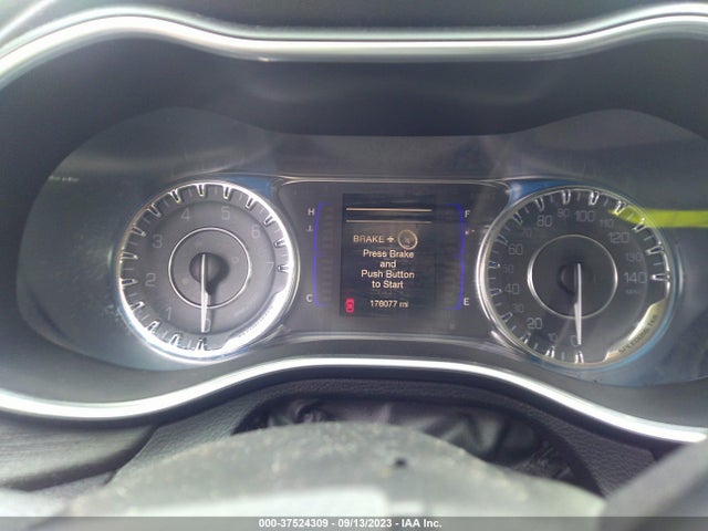 Chrysler 200 Limited 2016 1C3CCCAB4GN168232 Image 7