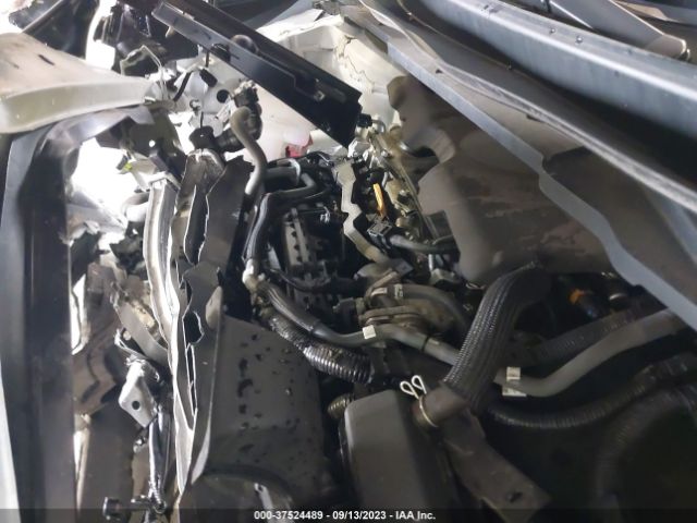 5TDYSKFC6NS051811 Toyota SIENNA XLE