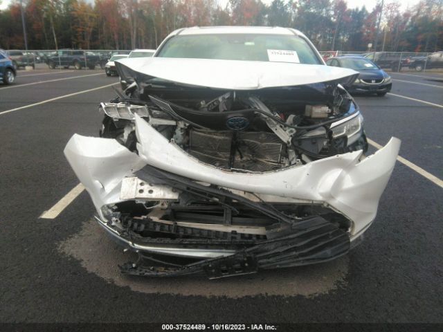 5TDYSKFC6NS051811 Toyota SIENNA XLE