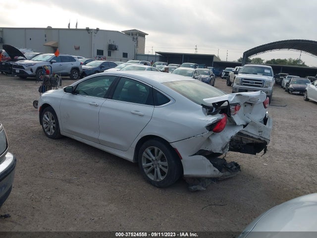 Chrysler 200 Limited 2015 1C3CCCABXFN737521 Image 3