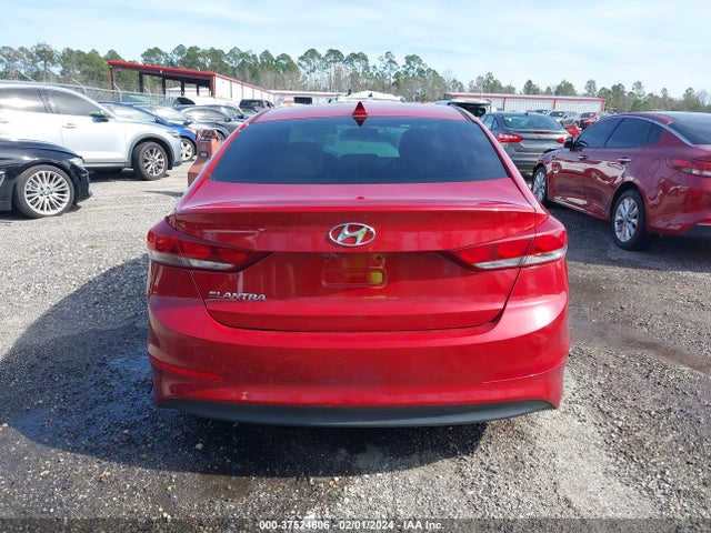 2018 HYUNDAI ELANTRA SEL VIN: 5NPD84LF8JH227491