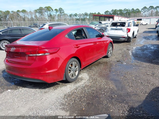 2018 HYUNDAI ELANTRA SEL VIN: 5NPD84LF8JH227491