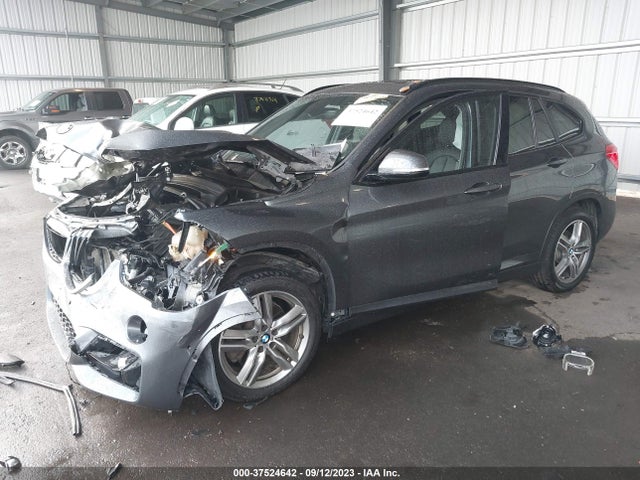 BMW X1 Xdrive28i 2018 WBXHT3C31J3F04175 Image 2