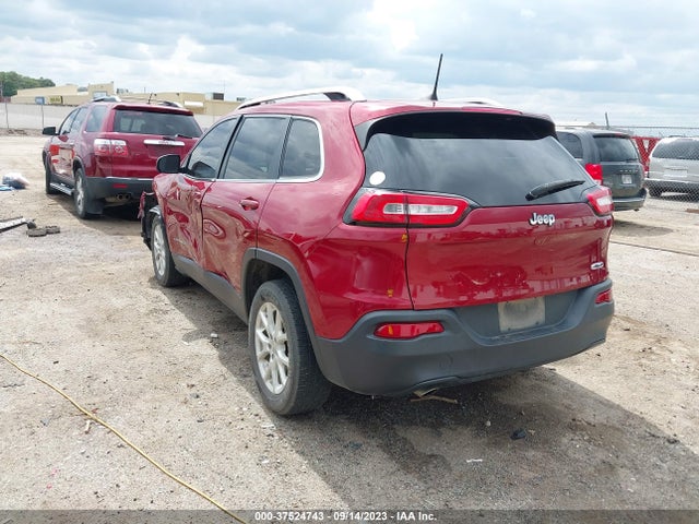 1C4PJLCB2GW377107 Jeep Cherokee Latitude