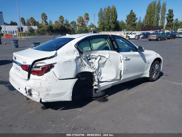 Infiniti Q50 3.0t Luxe 2019 аукцион фото
